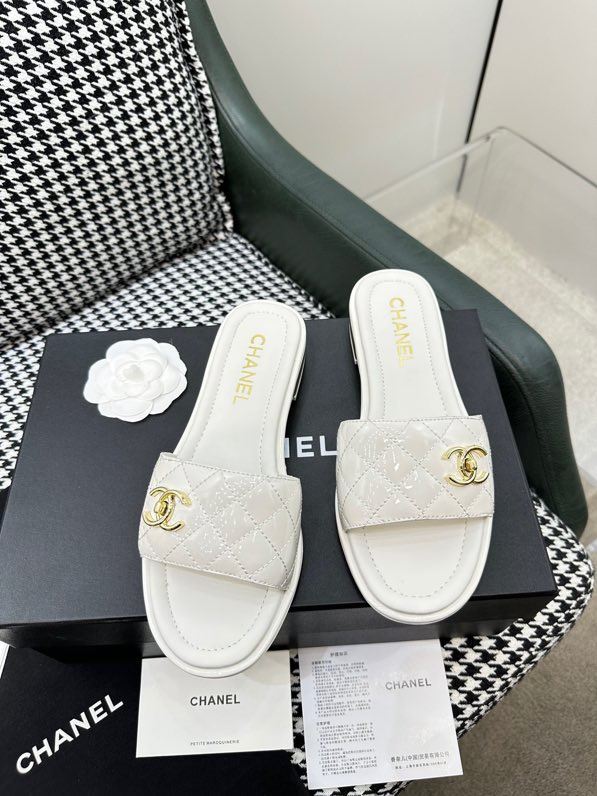 Chanel Slippers